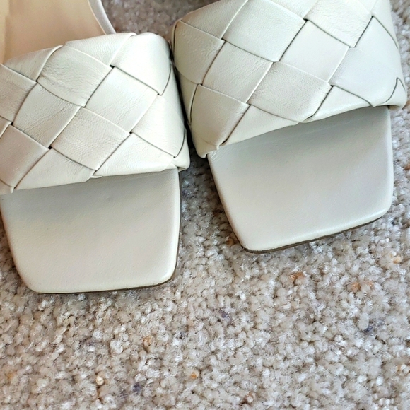 Amazon.com | Vince Camuto AIRLIA - Platform Espadrille TIE WEDGEAIRLIA - Platform Espadrille TIE 